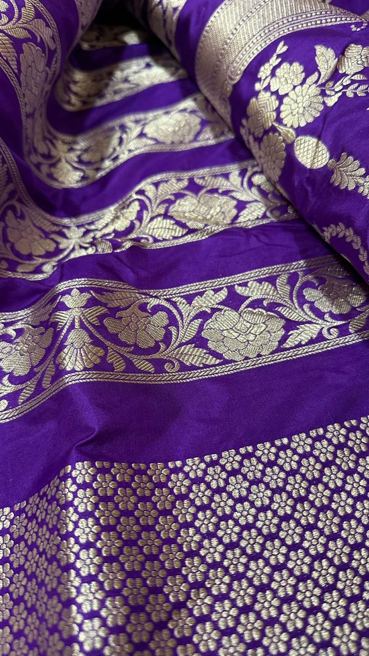 Handloom Banarasi katan silk lehenga....Purple color