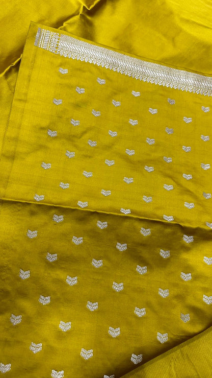 Handwoven Pure Banarasi Katan Silk Kaduwa Saree...Mustard color