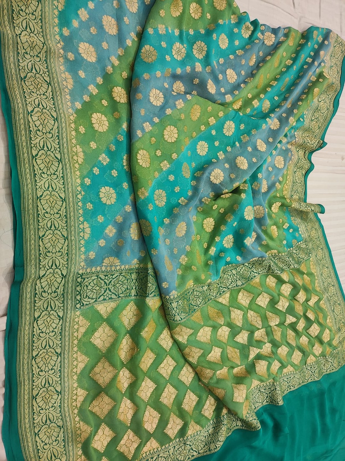 Handloom Pure Khaddi chiffon Banarasi Rangkaat Saree..