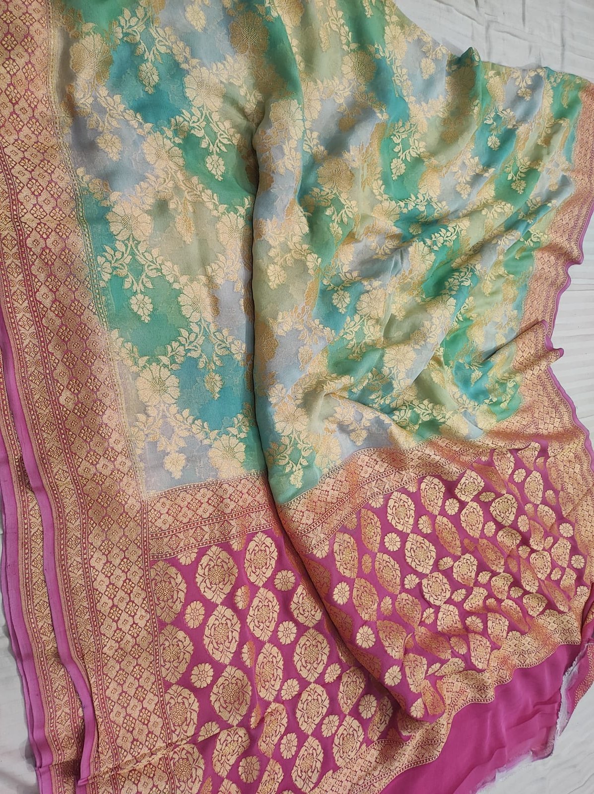 Handloom Pure Khaddi chiffon Banarasi Rangkaat Saree..