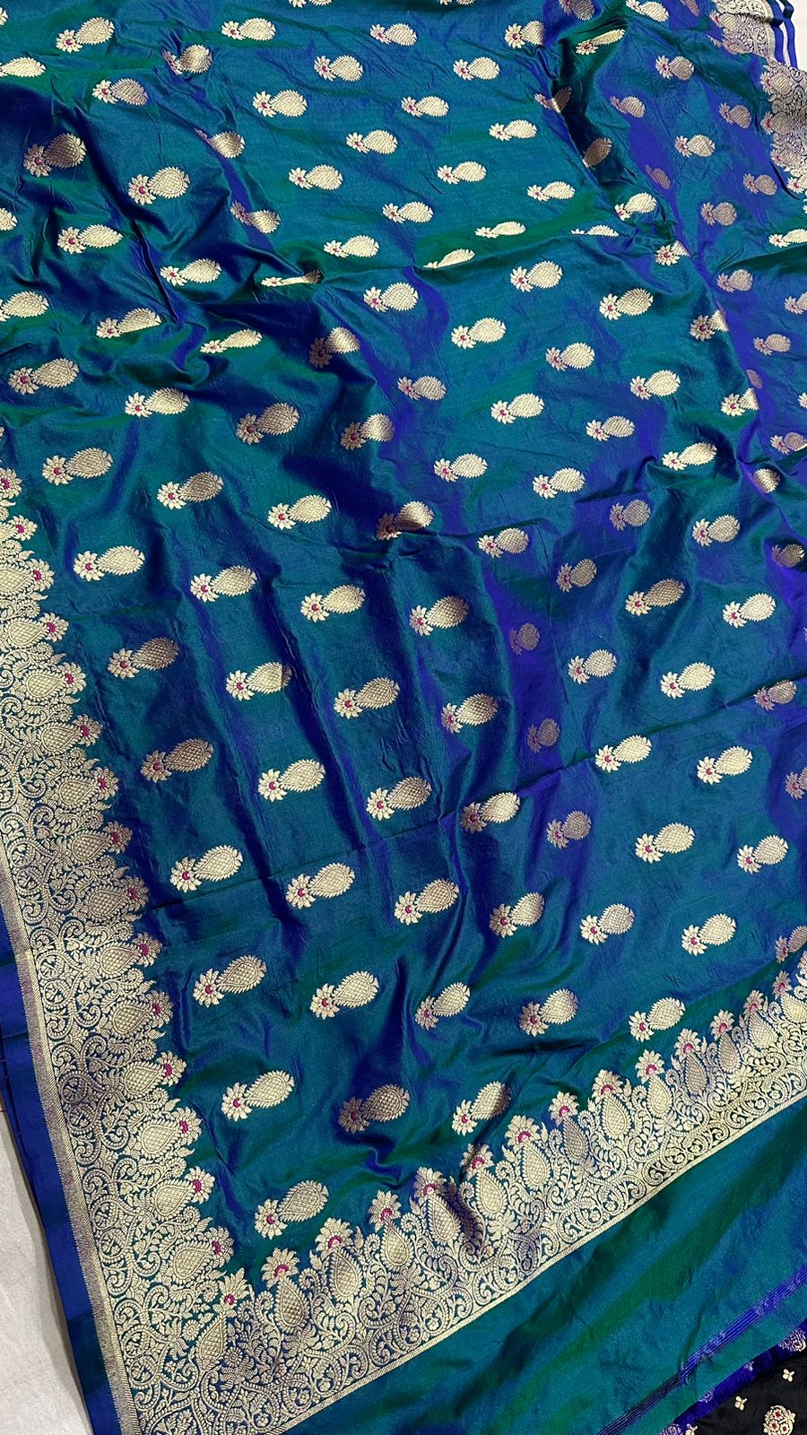 Handloom Pure Banarasi Katan Silk Dupatta