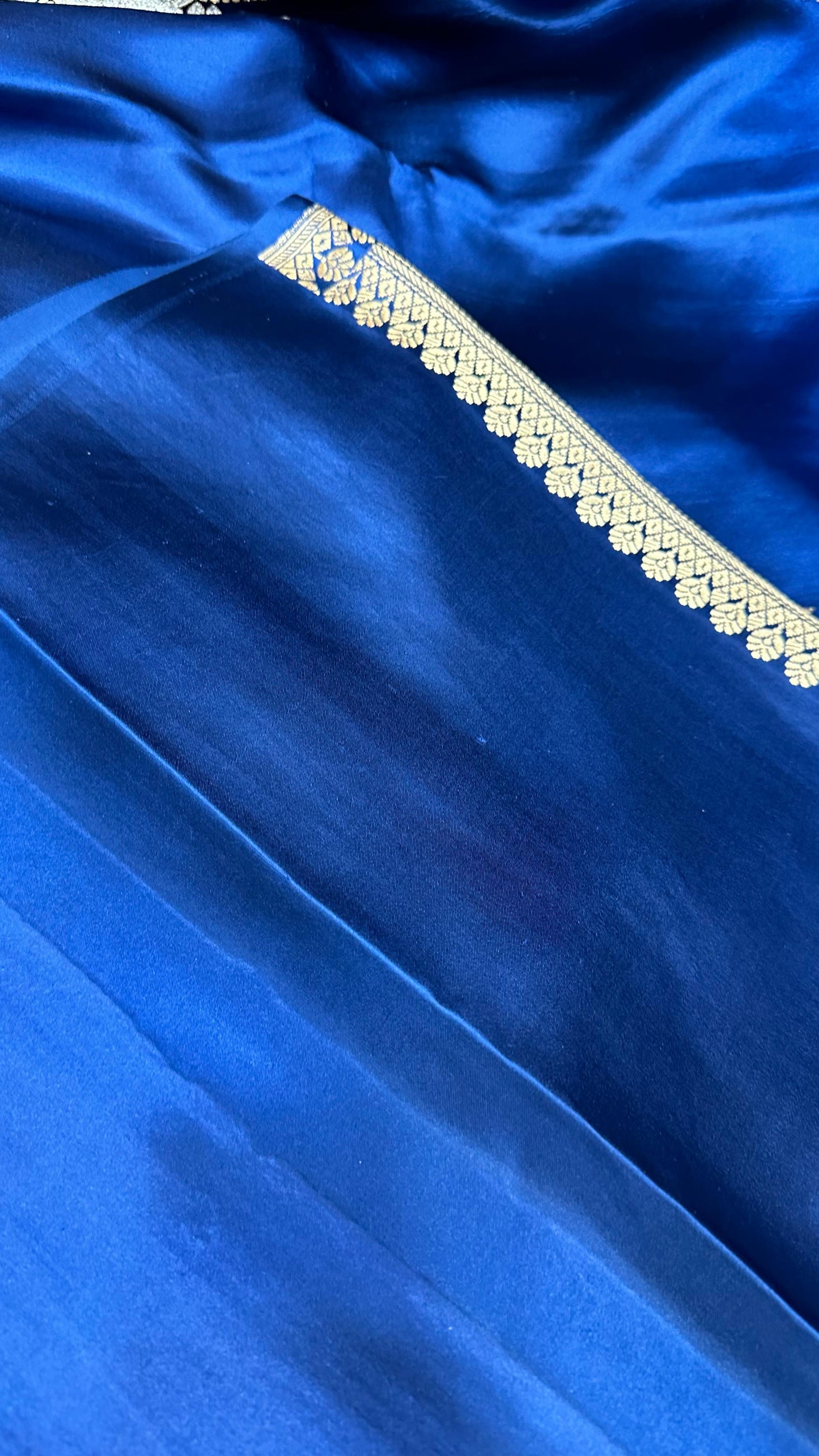 Handwoven Pure Banarasi mashru silk Sona Rupa kaduwa buta Work Saree