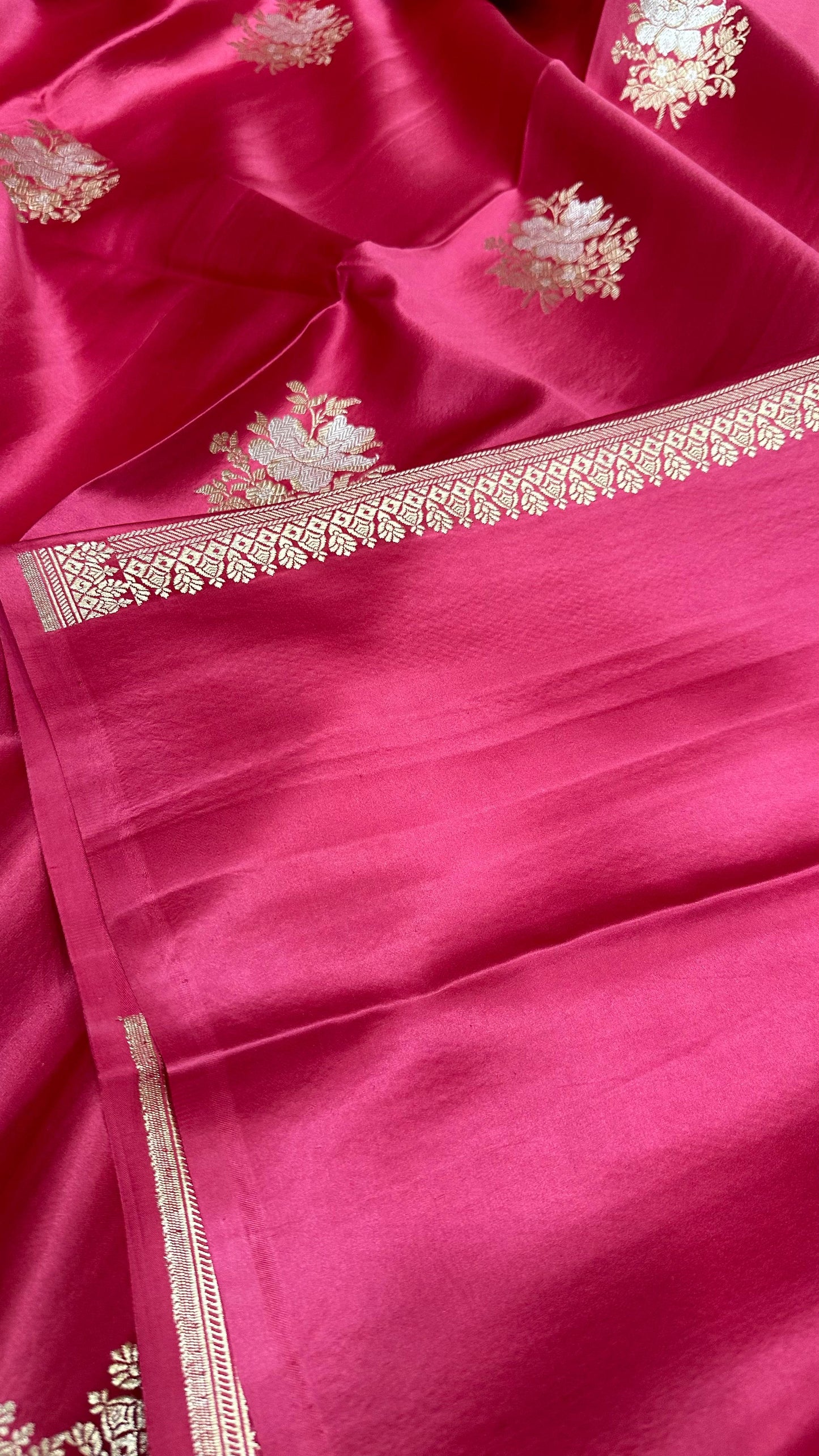 Handloom Pure Mashru Silk Kaduwa Buta Saree