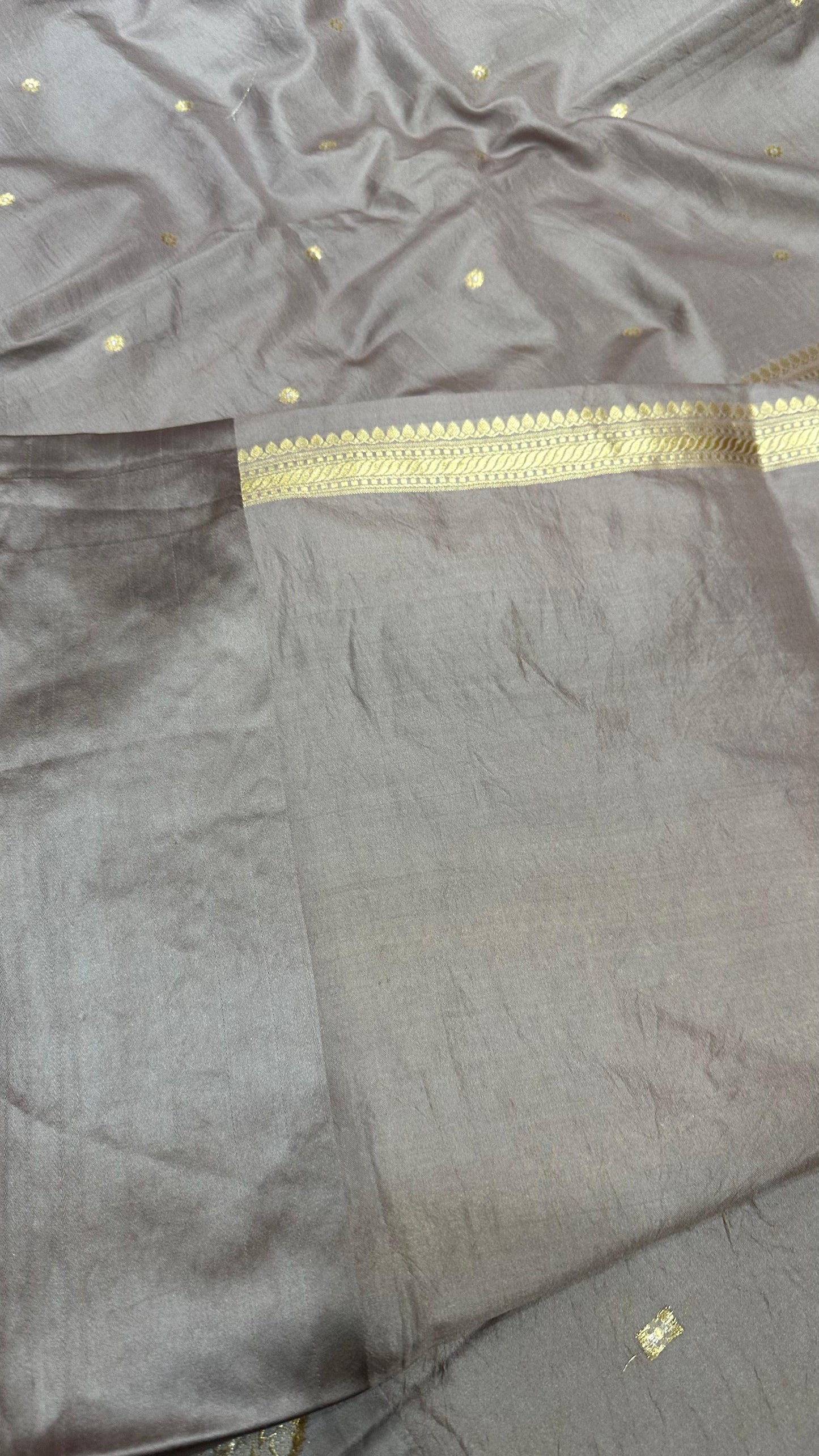 Handloom Pure Raw mango silk Satin border with minedar buta work Saree