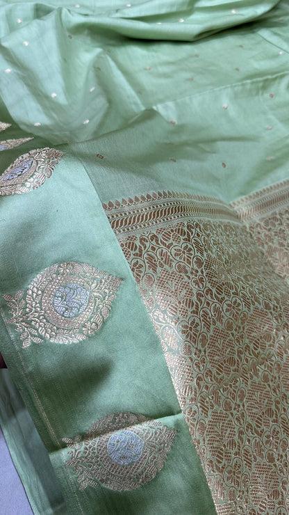 Handloom Pure Raw mango silk Satin border with minedar buta work Saree