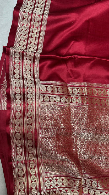 Handwoven Pure Mashru Silk plain Kaduwa Weaving border Saree