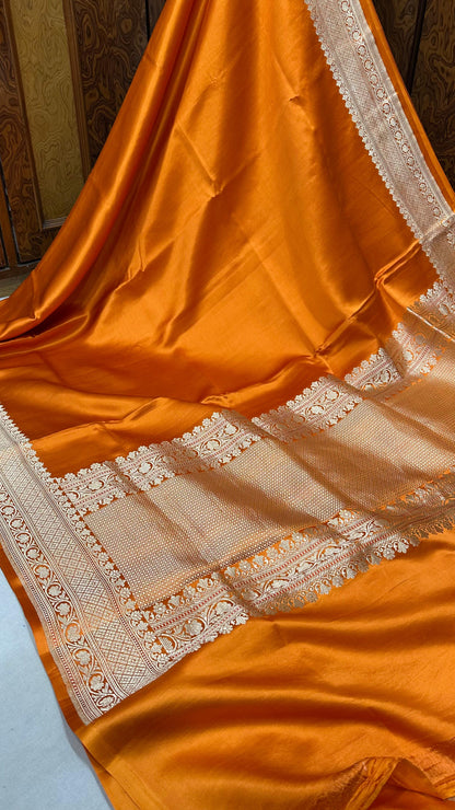 Handwoven Pure Mashru Silk plain Kaduwa Weaving border Saree