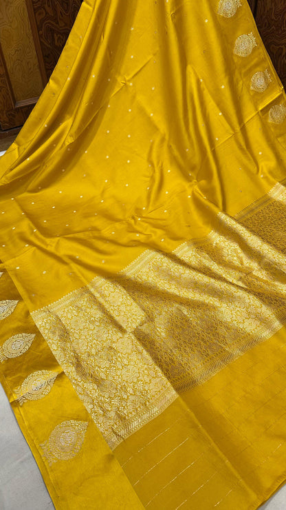 Handloom Pure Raw mango silk Satin border with minedar buta work Saree