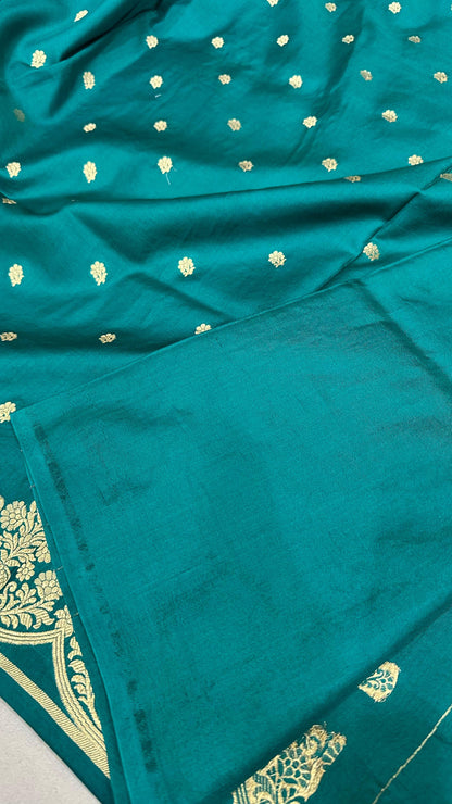 Handloom Pure Raw mango silk Scalloped border Saree