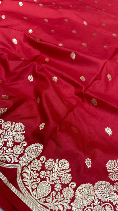 Handloom Pure Raw mango silk Scalloped border Saree