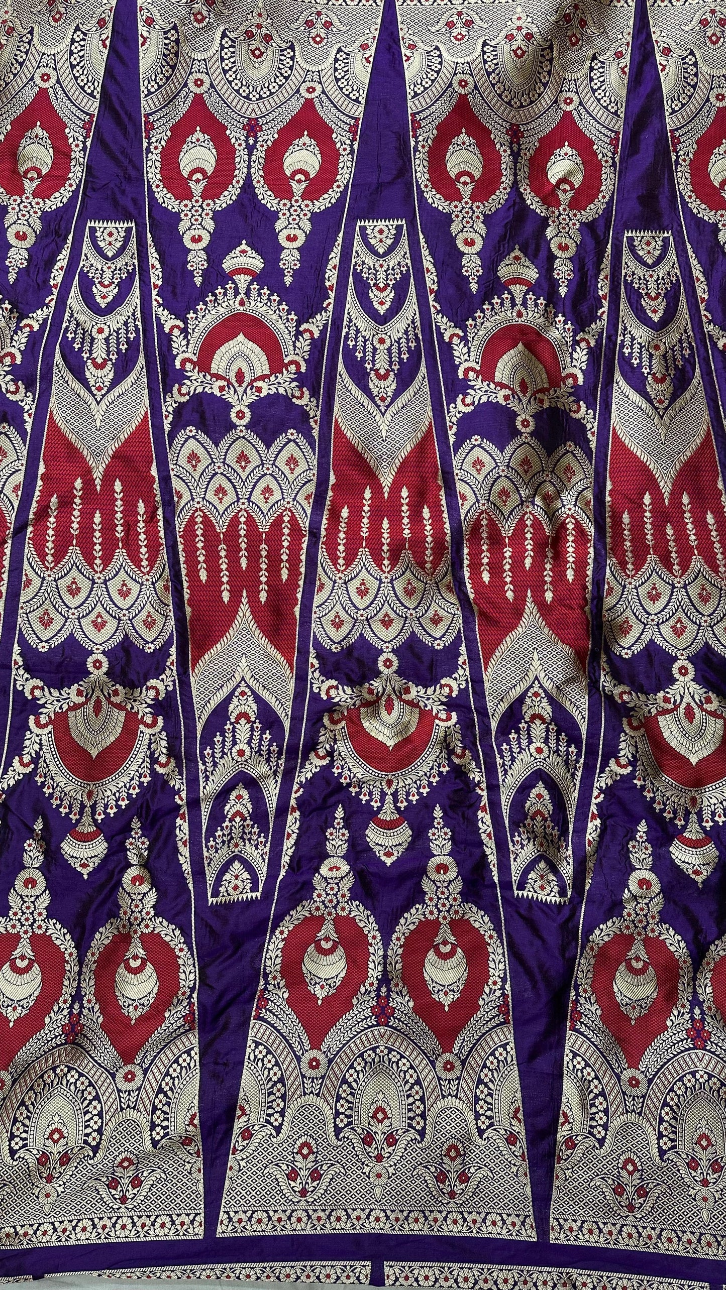 Handloom Weaving Pure Banarasi Bridal Lehenga