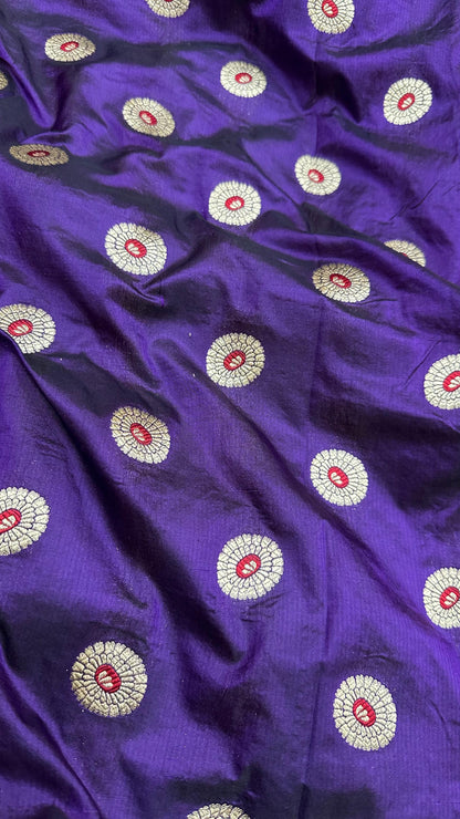 Handloom Weaving Pure Banarasi Bridal Lehenga