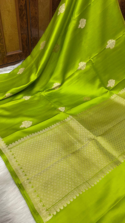 Parrot Mashru silk handloom banarasi saree