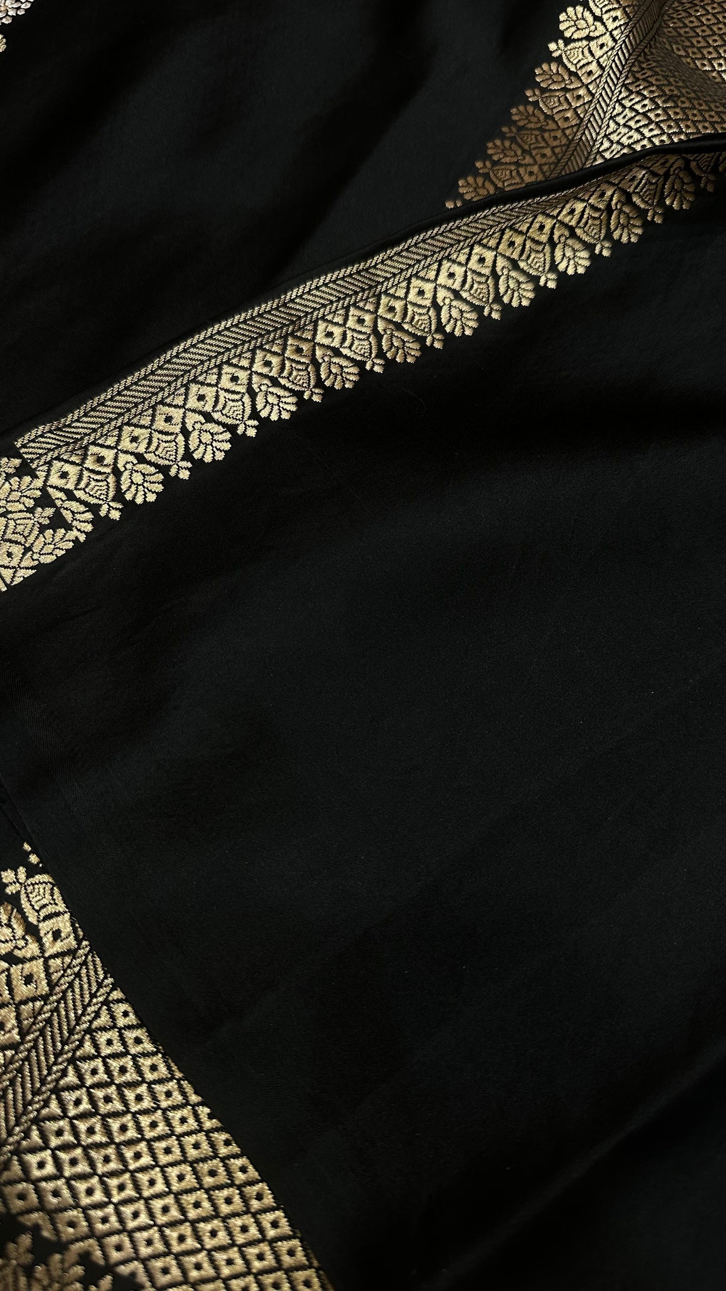 Black Mashru silk handloom banarasi saree