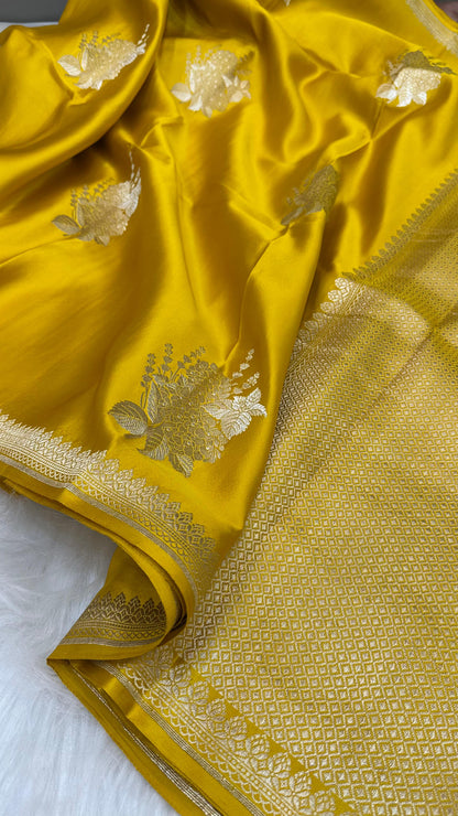 Yellow Mashru Silk Zari Border Pallu Banarasi Saree