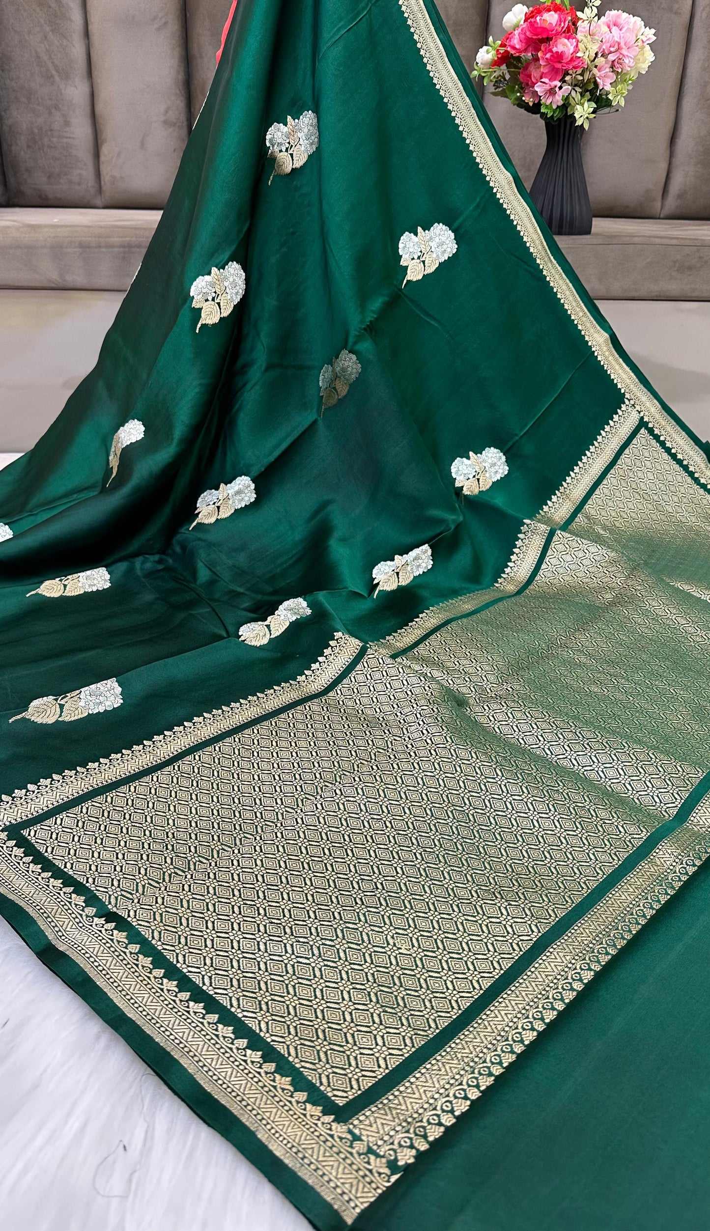 Bottle Green Mashru Silk Zari Border Boota Banarasi Saree