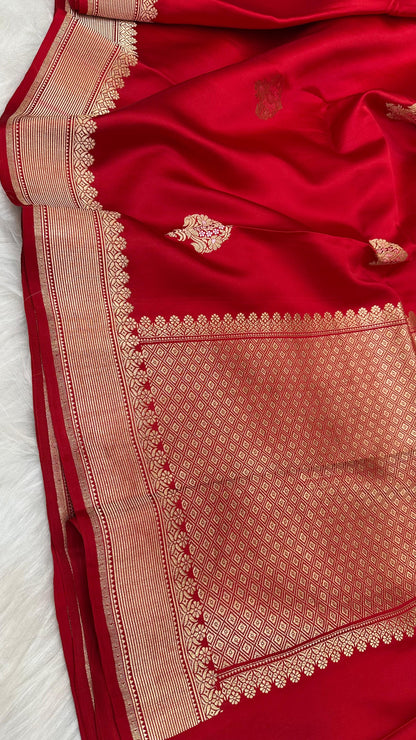 Red Mashru Silk Zari Border Boota Banarasi Saree