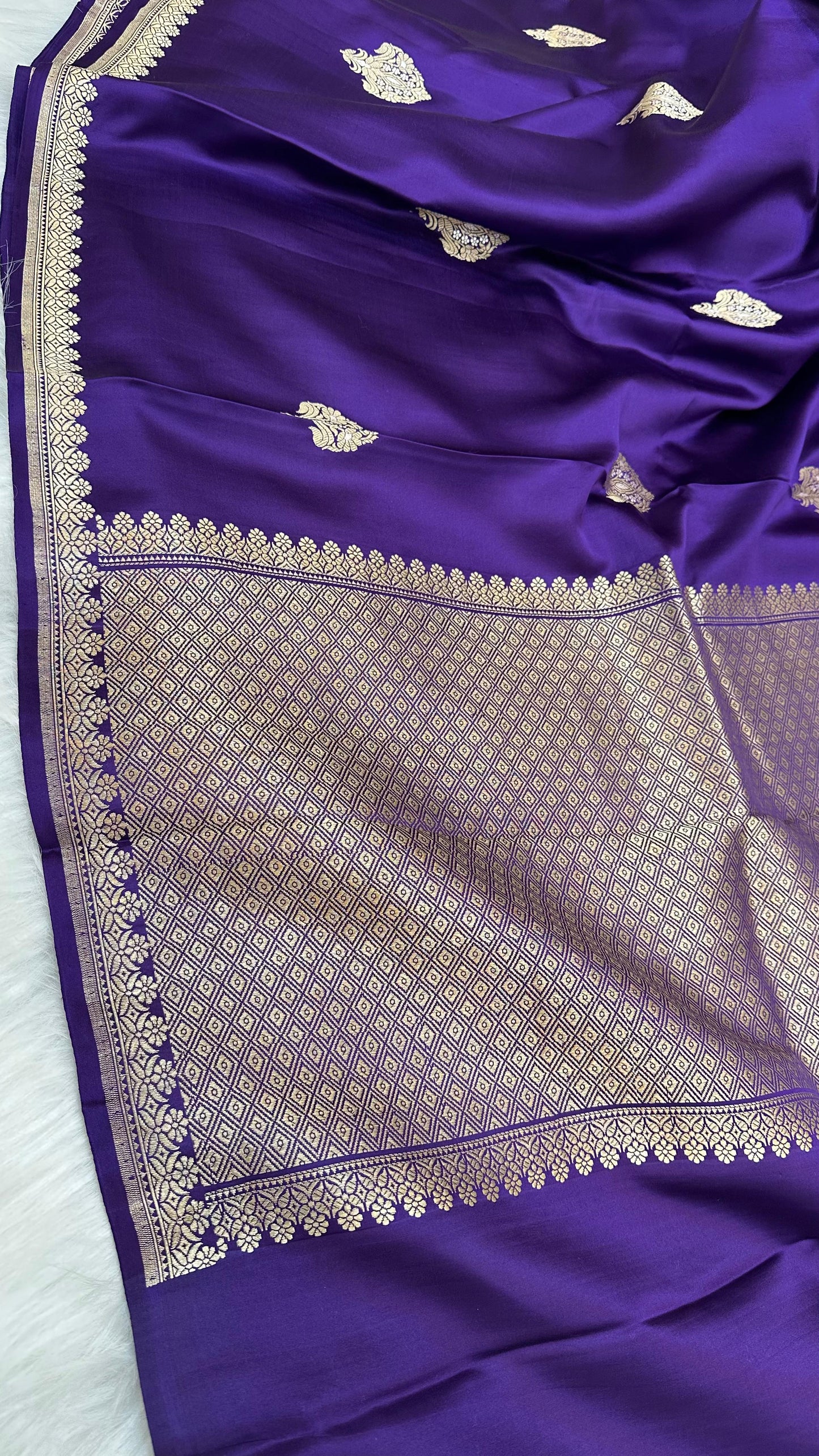 Navy Blue Mashru Silk Zari Border Boota Banarasi Saree