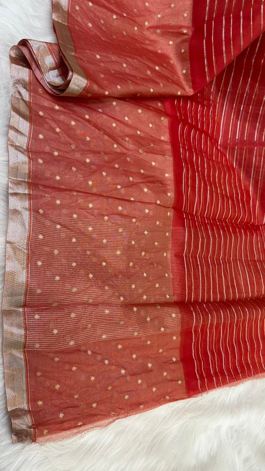 Pure Organza Silk Zari Buti Zari Lines Design Saree