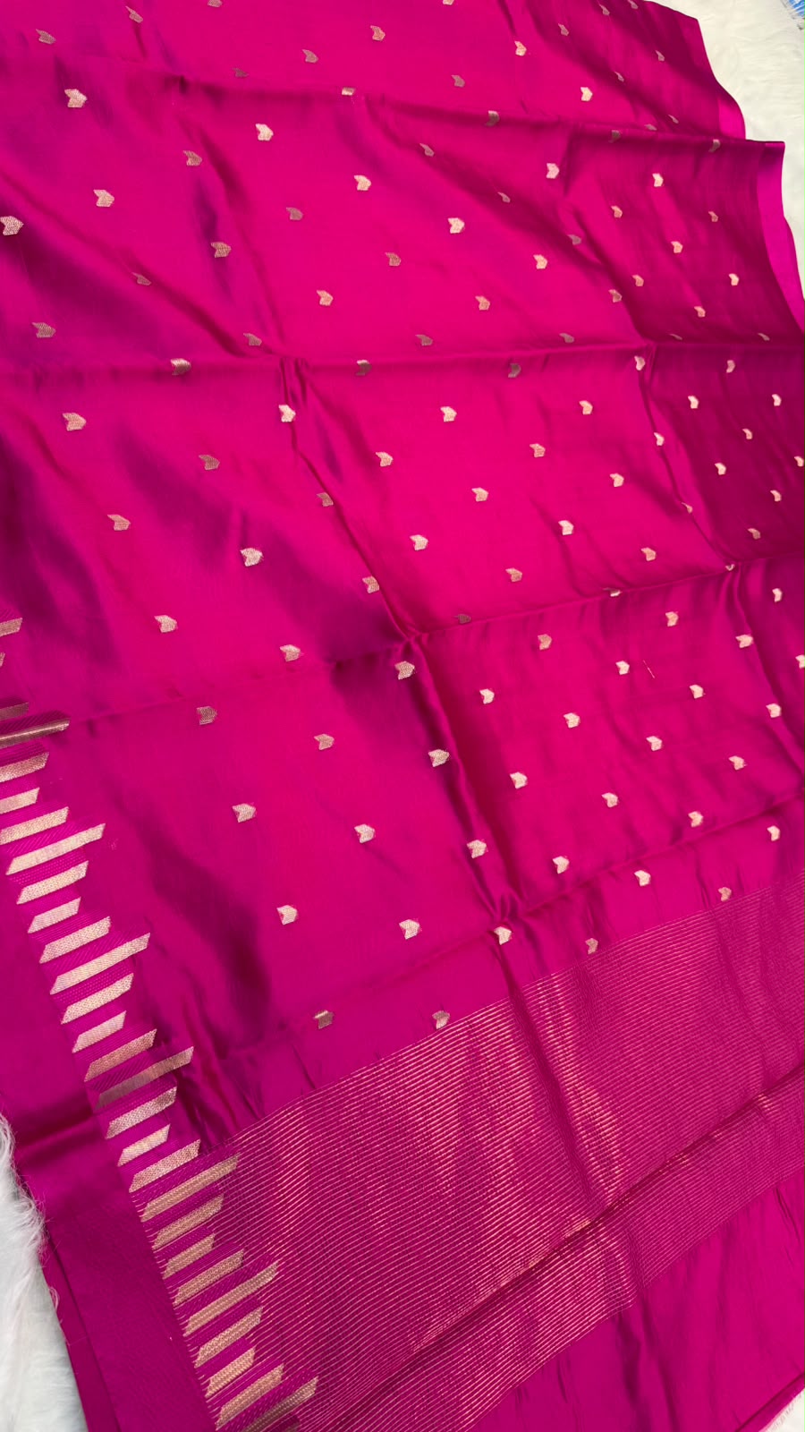 Pure Banarasi Soft Mango Silk Mashru Border Saree
