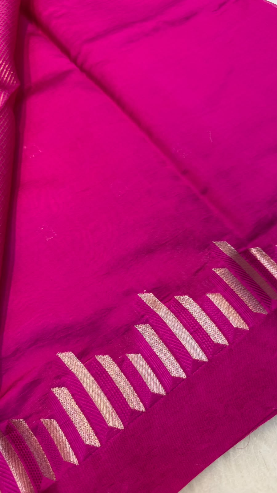 Pure Banarasi Soft Mango Silk Mashru Border Saree