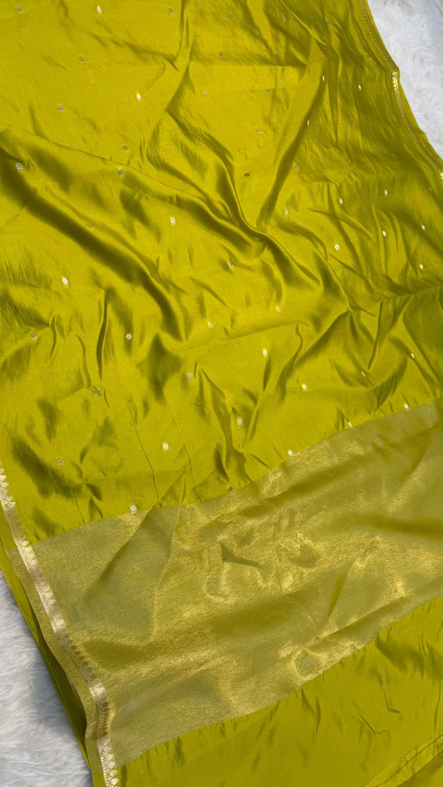 Pure Soft Silk Sona Rupa Buti Saree