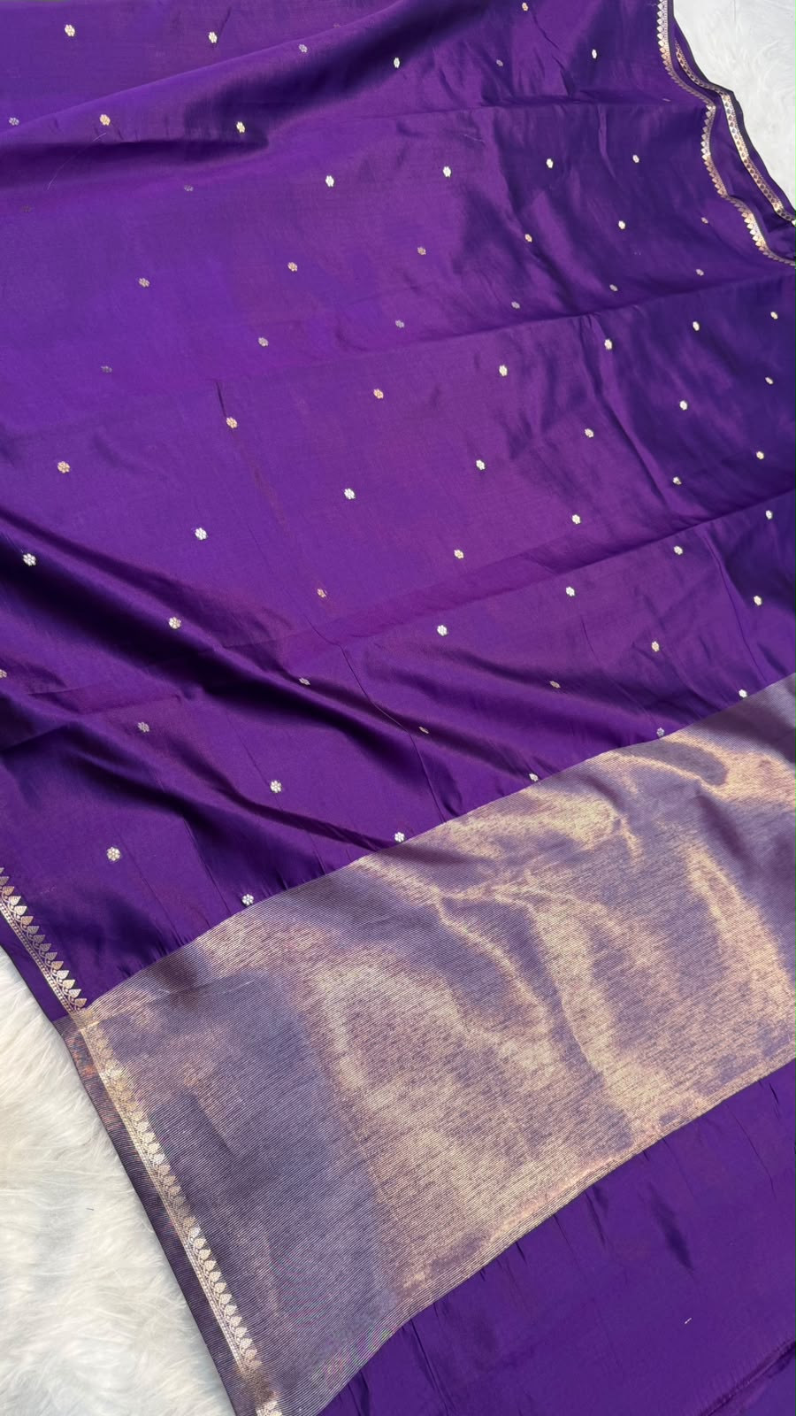 Pure Soft Silk Sona Rupa Buti Saree