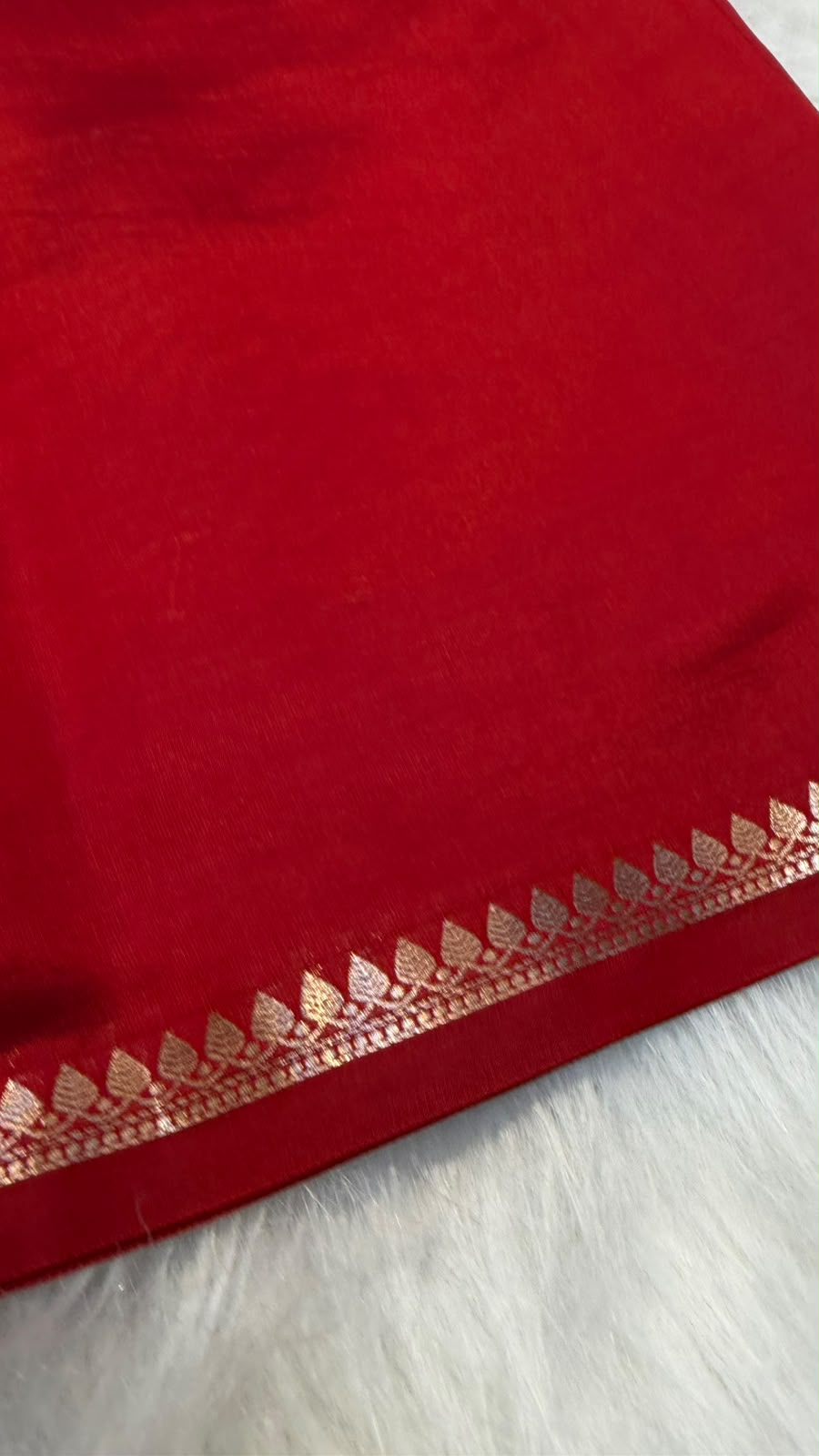 Pure Soft Silk Sona Rupa Buti Saree