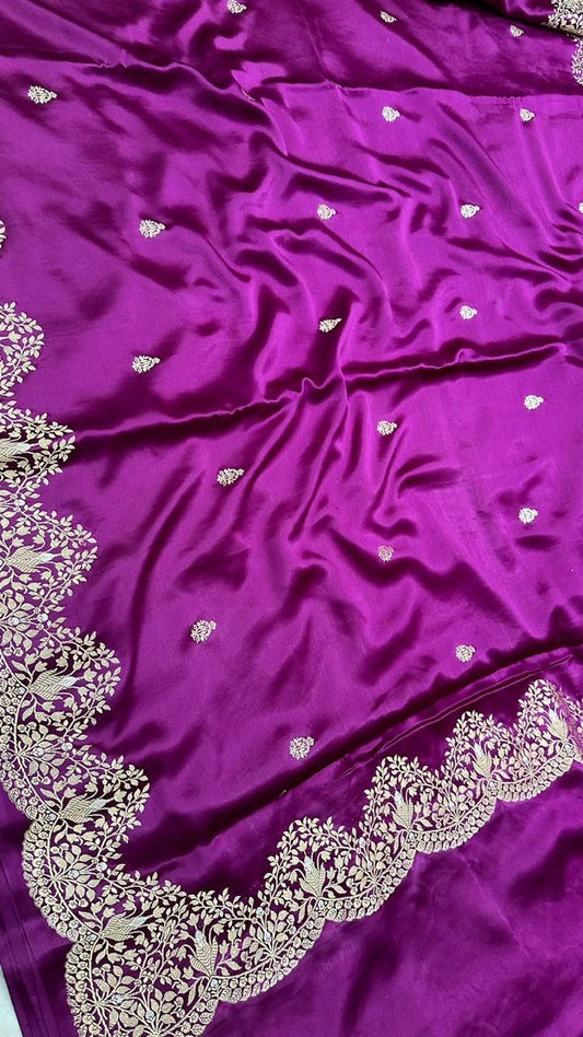 Handwoven Pure mashru silk kaduwa buti with minedar Scalloped Kaduwa border Saree