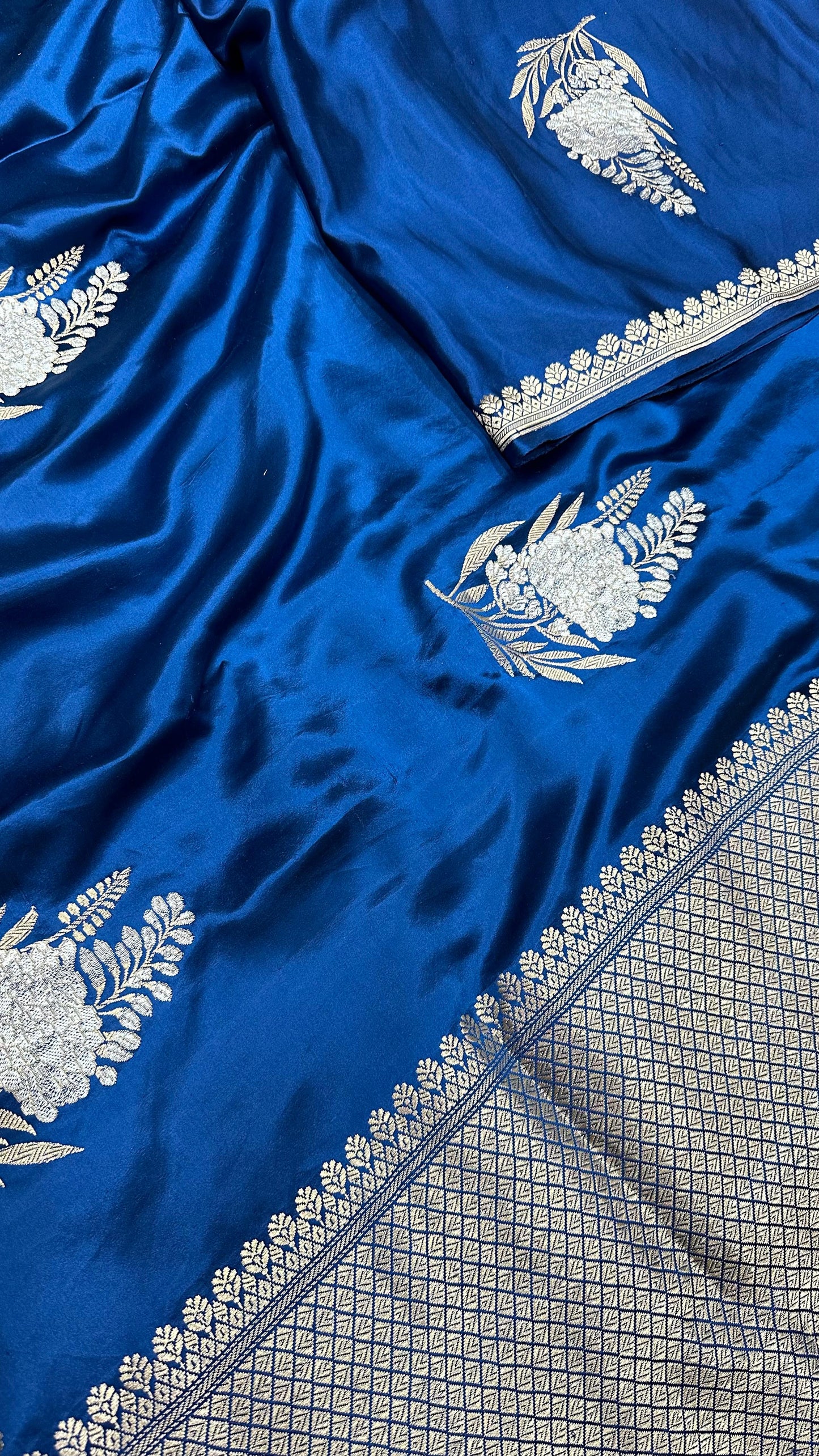 Handwoven Pure Banarasi mashru silk Sona Rupa kaduwa buta Work Saree