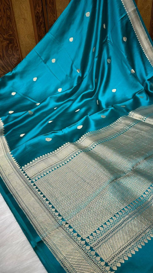 Handwoven Pure Mashru Silk Saree